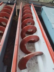 無軸螺旋輸送機主要結構與工作原理